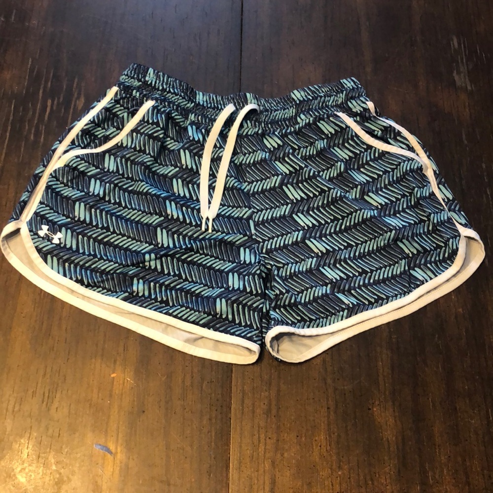 Size small underarmour athletic shorts